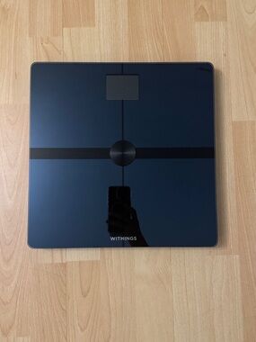 Withings Body Smart WiFi & Bluetooth Smart Scale – Body Composition Analyzer